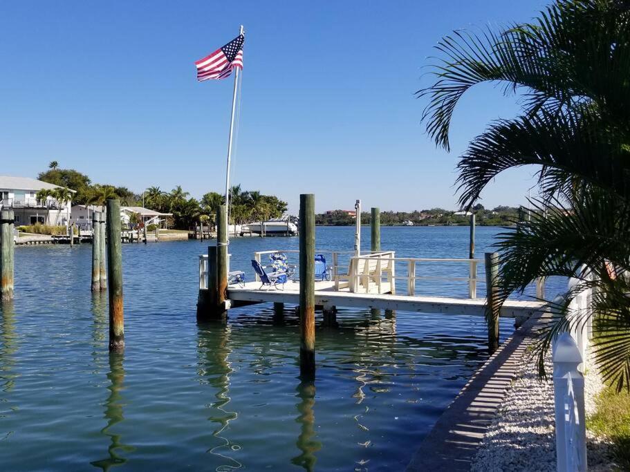 Irb Surf House Waterfront Oasis+ Sunshine +Fun Kayaks Villa Clearwater Beach Exterior foto